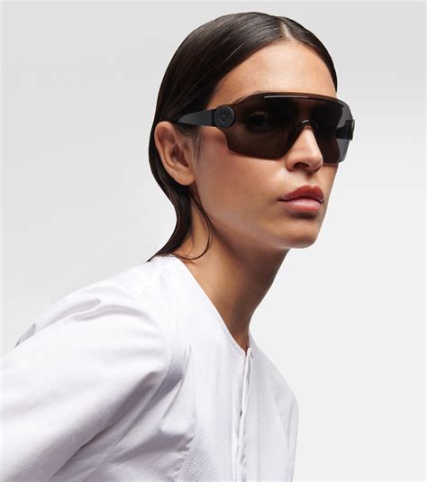 dior m1u sunglasses|DiorPacific M1U Black Mask Sunglasses .